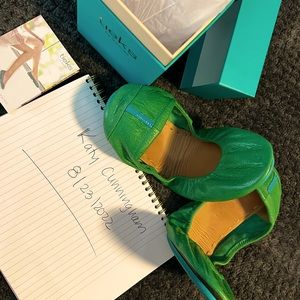 Clover Green Tieks EUC